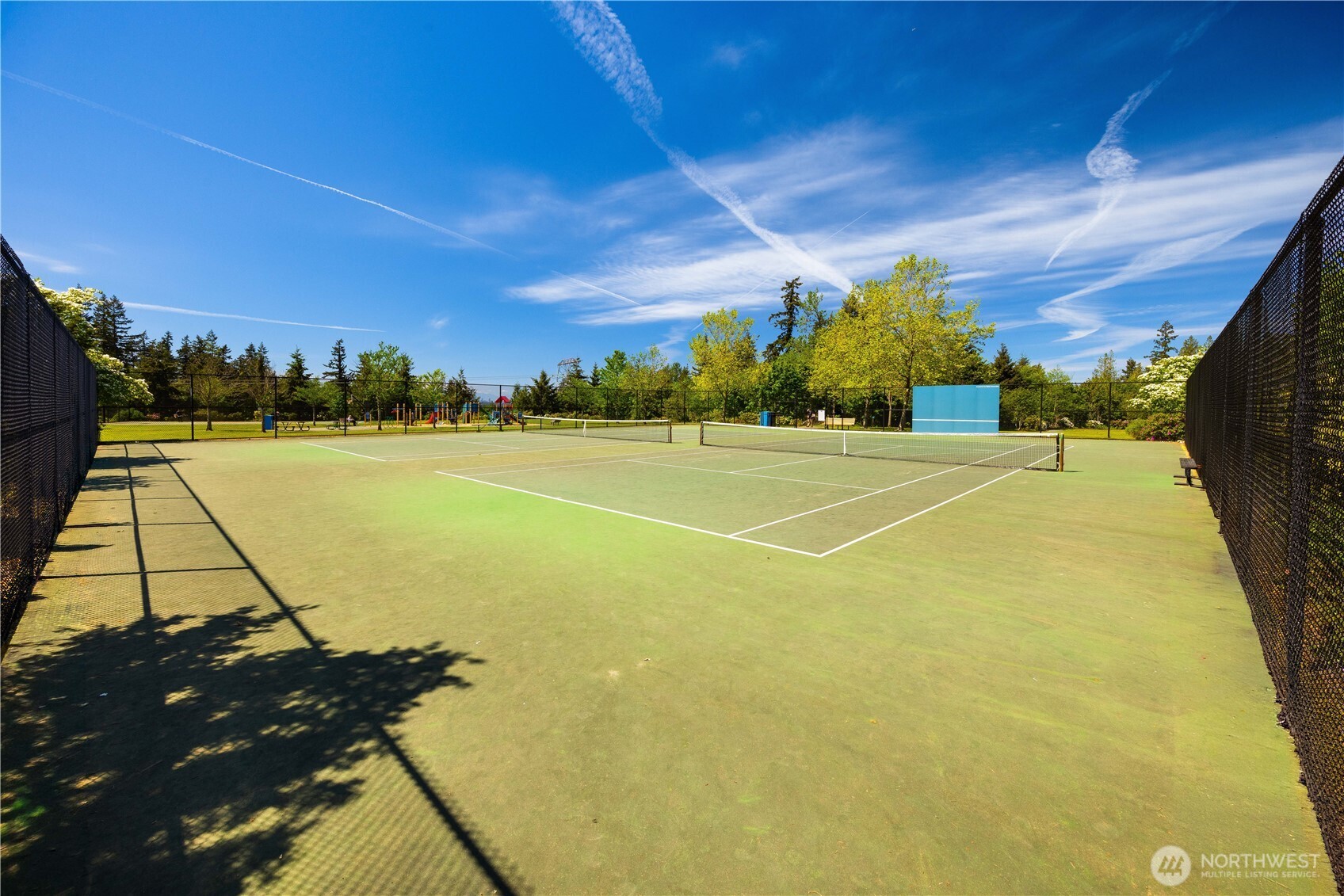 2055 Larchmount Drive NE, Issaquah, WA 98029