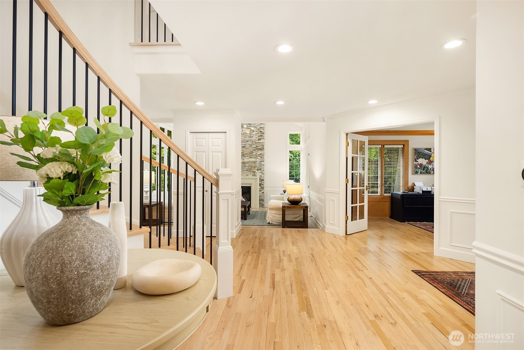 14214 216th Avenue NE, Woodinville, WA 98077