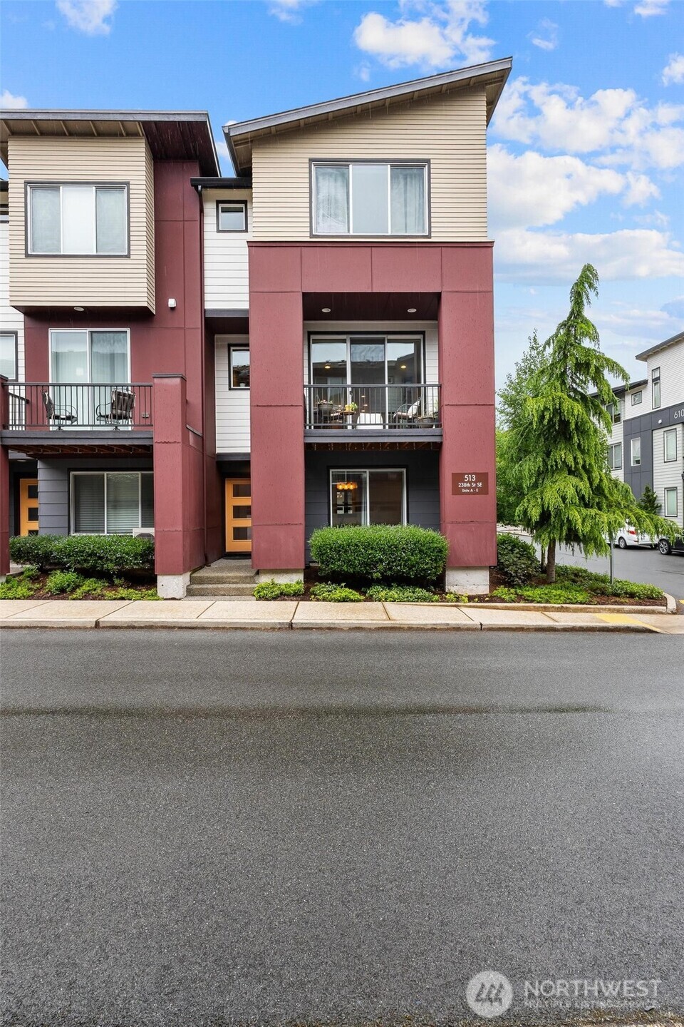 513 238th Street SE #Unit A, Bothell, WA 98021