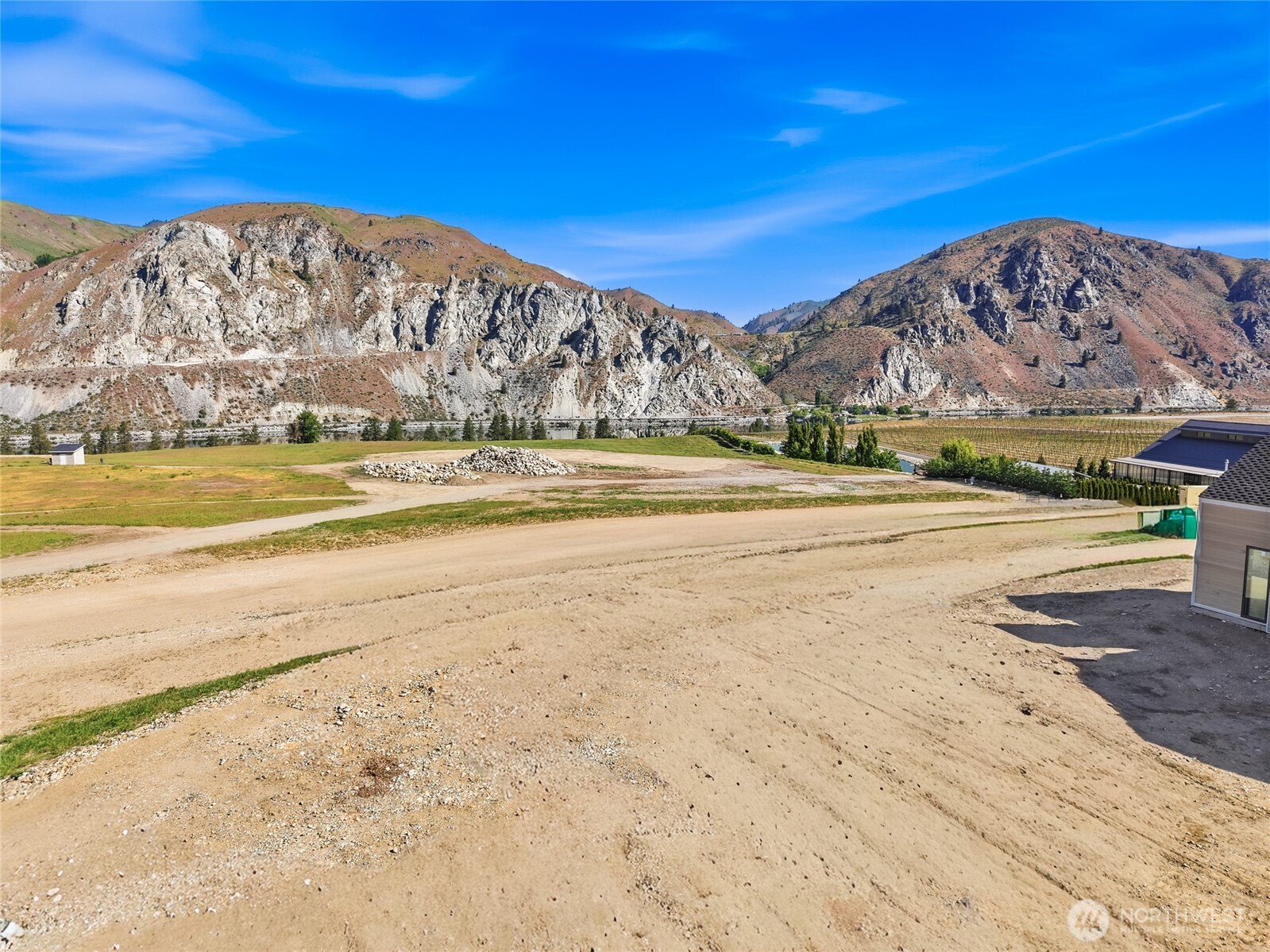 12 Mica Lane , Orondo, WA 98843