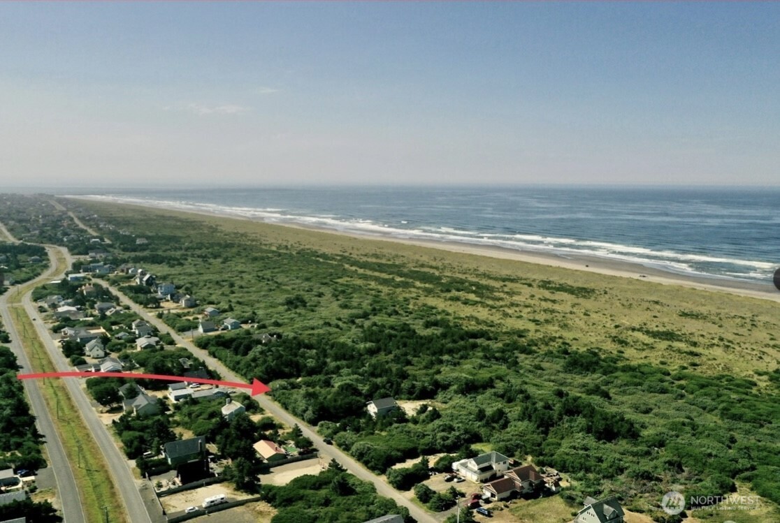 525 Sand Dune Avenue SW, Ocean Shores, WA 98569
