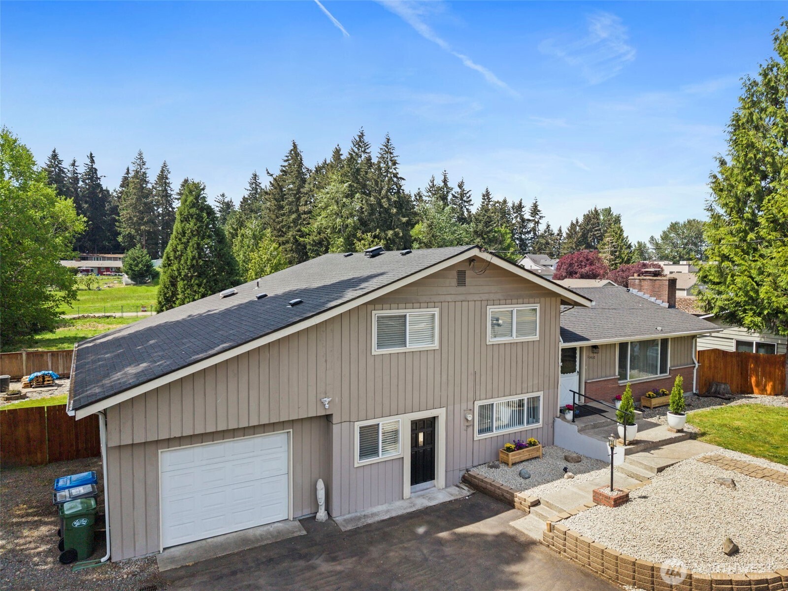 11410 94th Avenue E, Puyallup, WA 98373