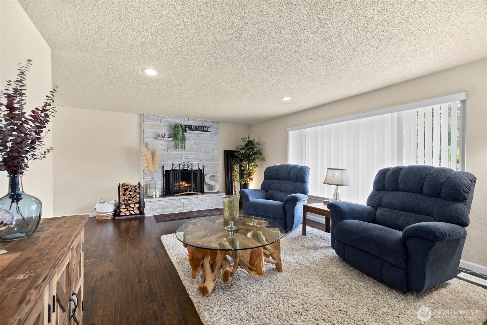 11410 94th Avenue E, Puyallup, WA 98373