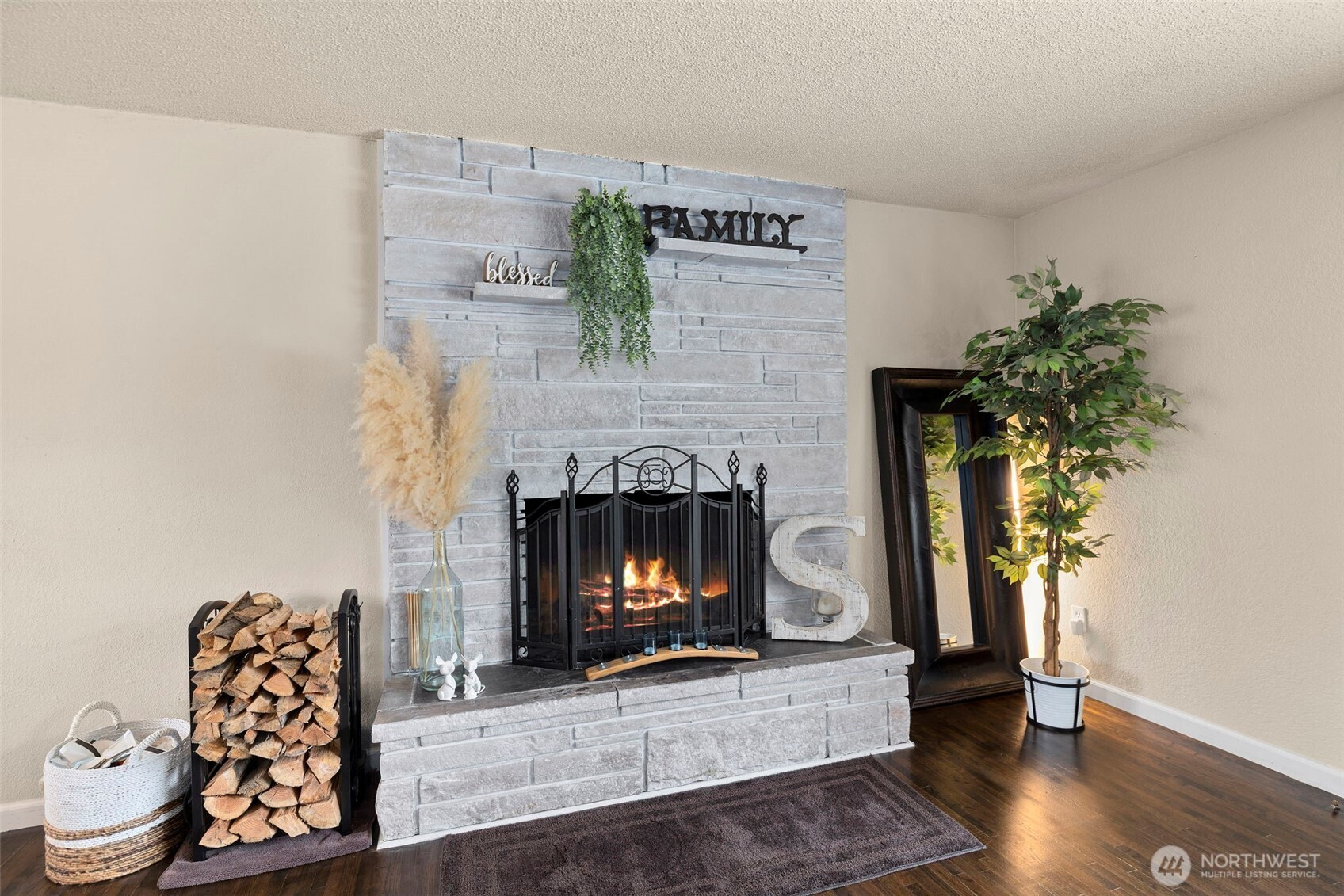 11410 94th Avenue E, Puyallup, WA 98373