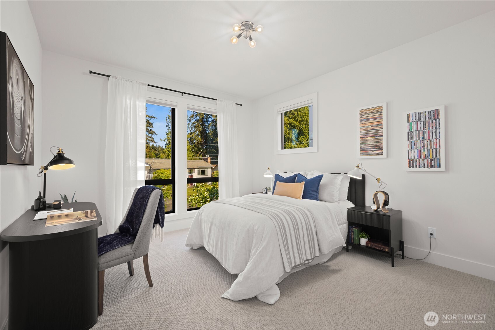 5225 114th Ave NE , Kirkland, WA 98033