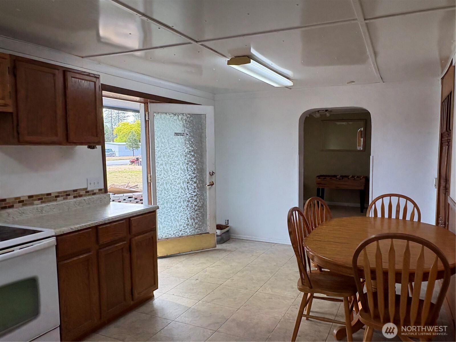 221 Third Street , Brewster, WA 98812