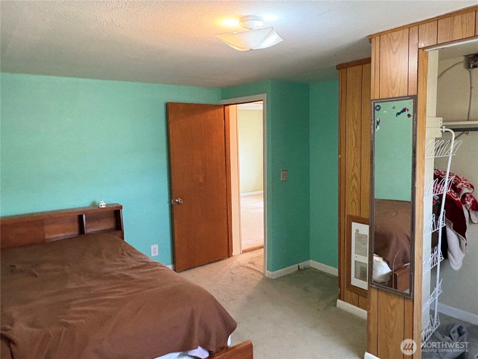 221 Third Street , Brewster, WA 98812