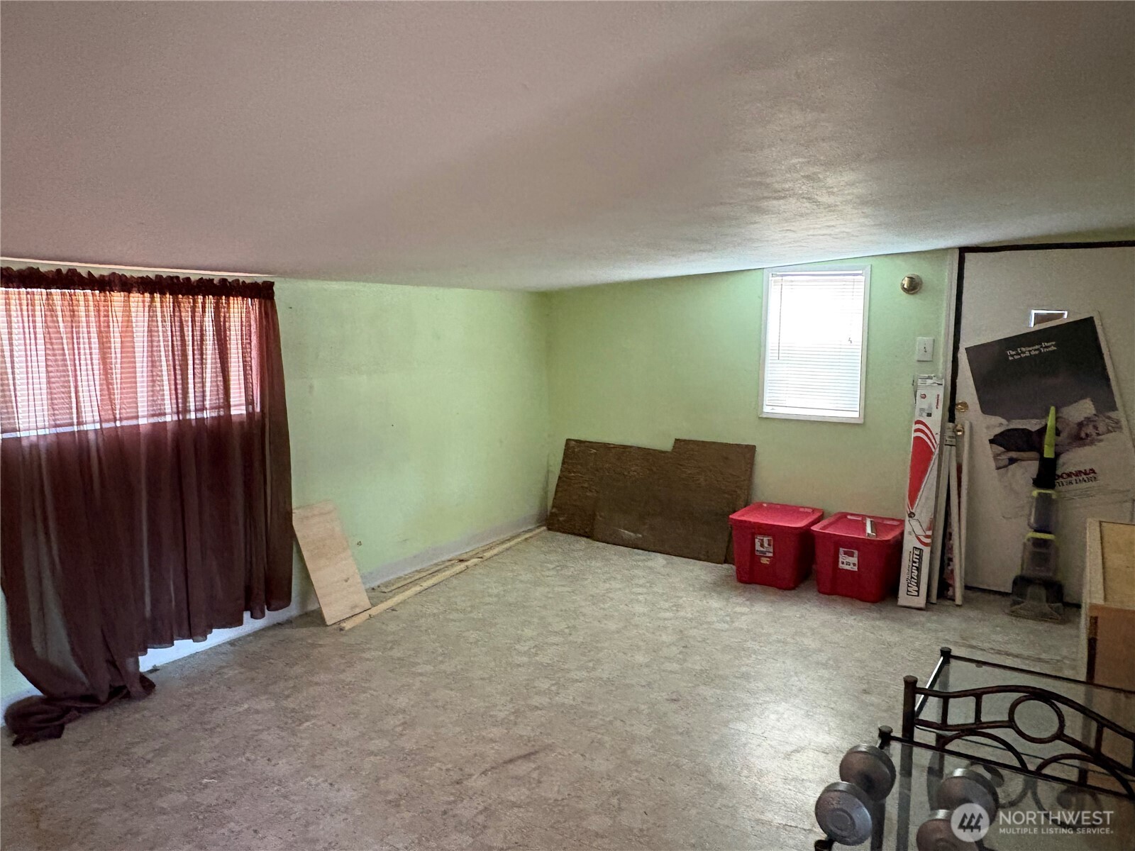 221 Third Street , Brewster, WA 98812