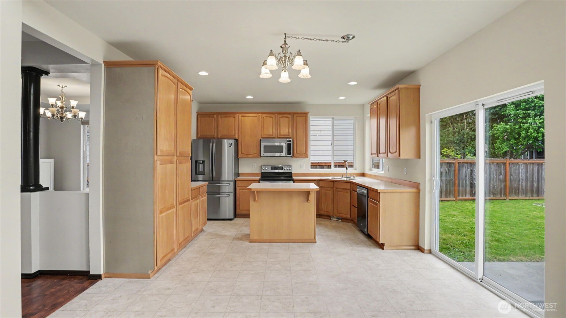811 Williams Street NW, Orting, WA 98360