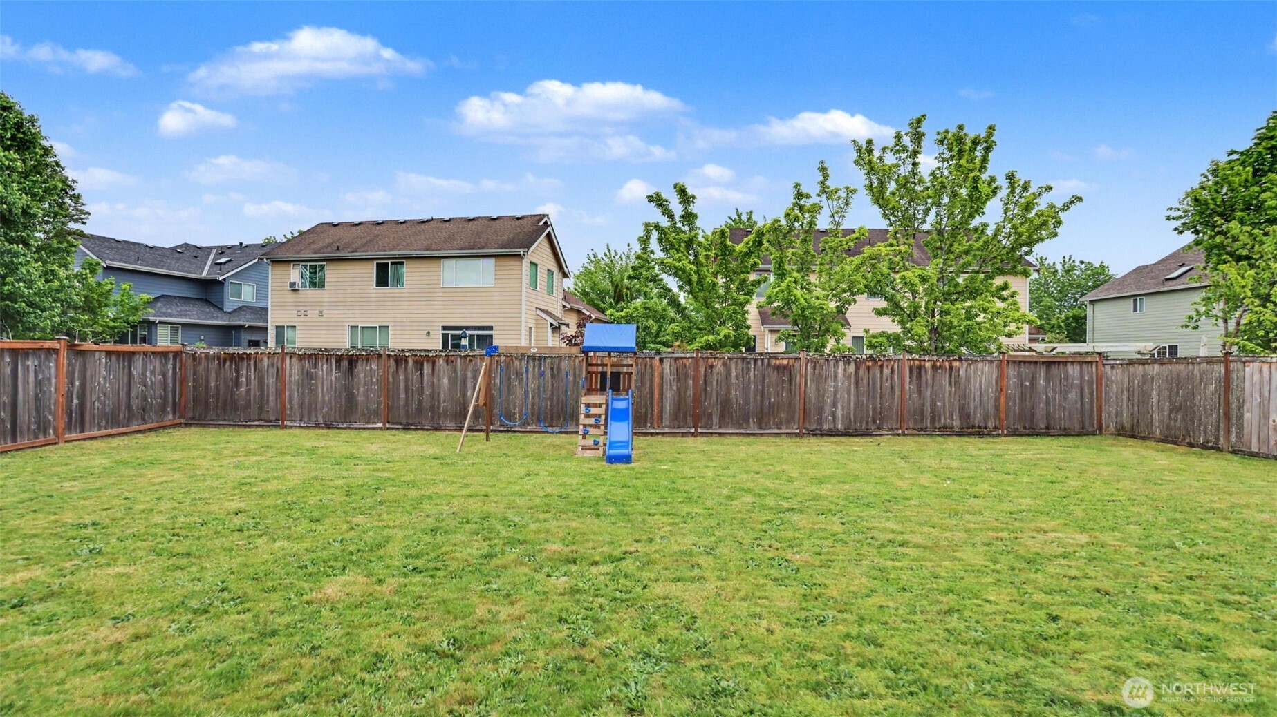 811 Williams Street NW, Orting, WA 98360