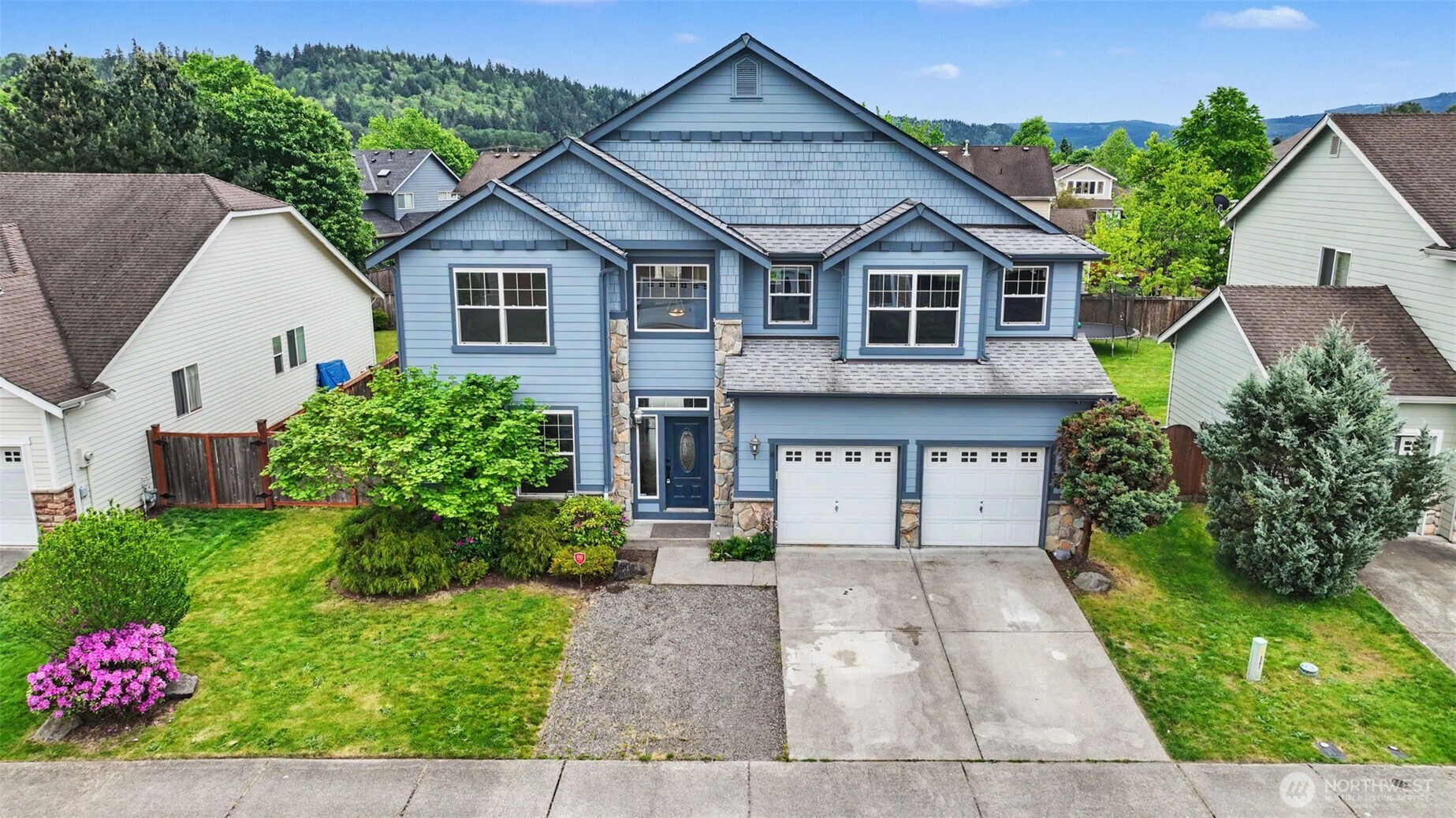 811 Williams Street NW, Orting, WA 98360