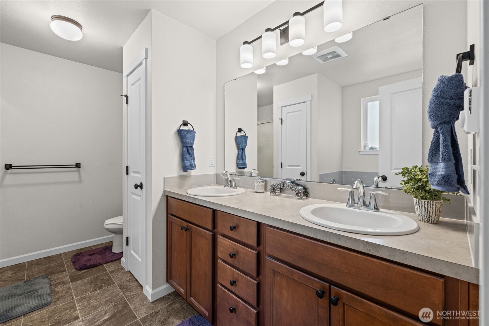 14727 SE 119th Way , Yelm, WA 98597-8403