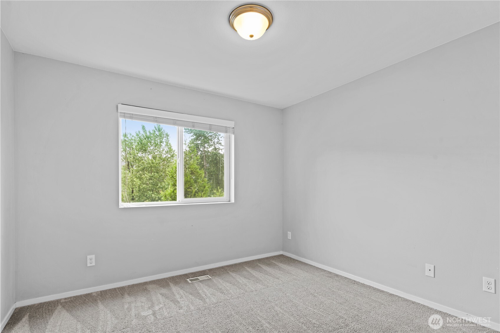 1313 52nd Street NE, Auburn, WA 98002