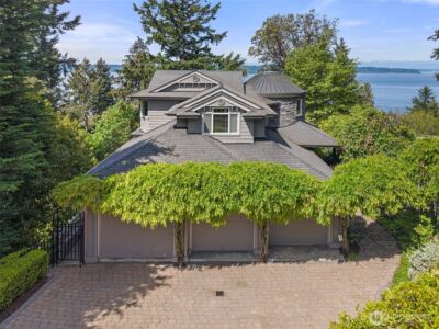 15889 25th Avenue SW, Burien, WA 98166-2605 - Photo 1