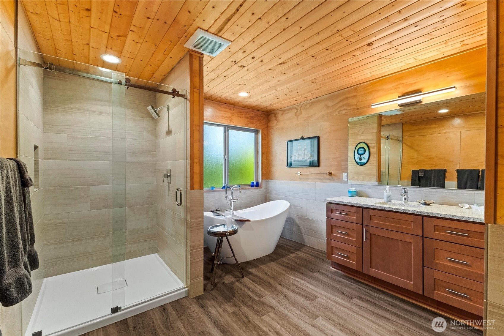 12 Eliza Island , Bellingham, WA 98226