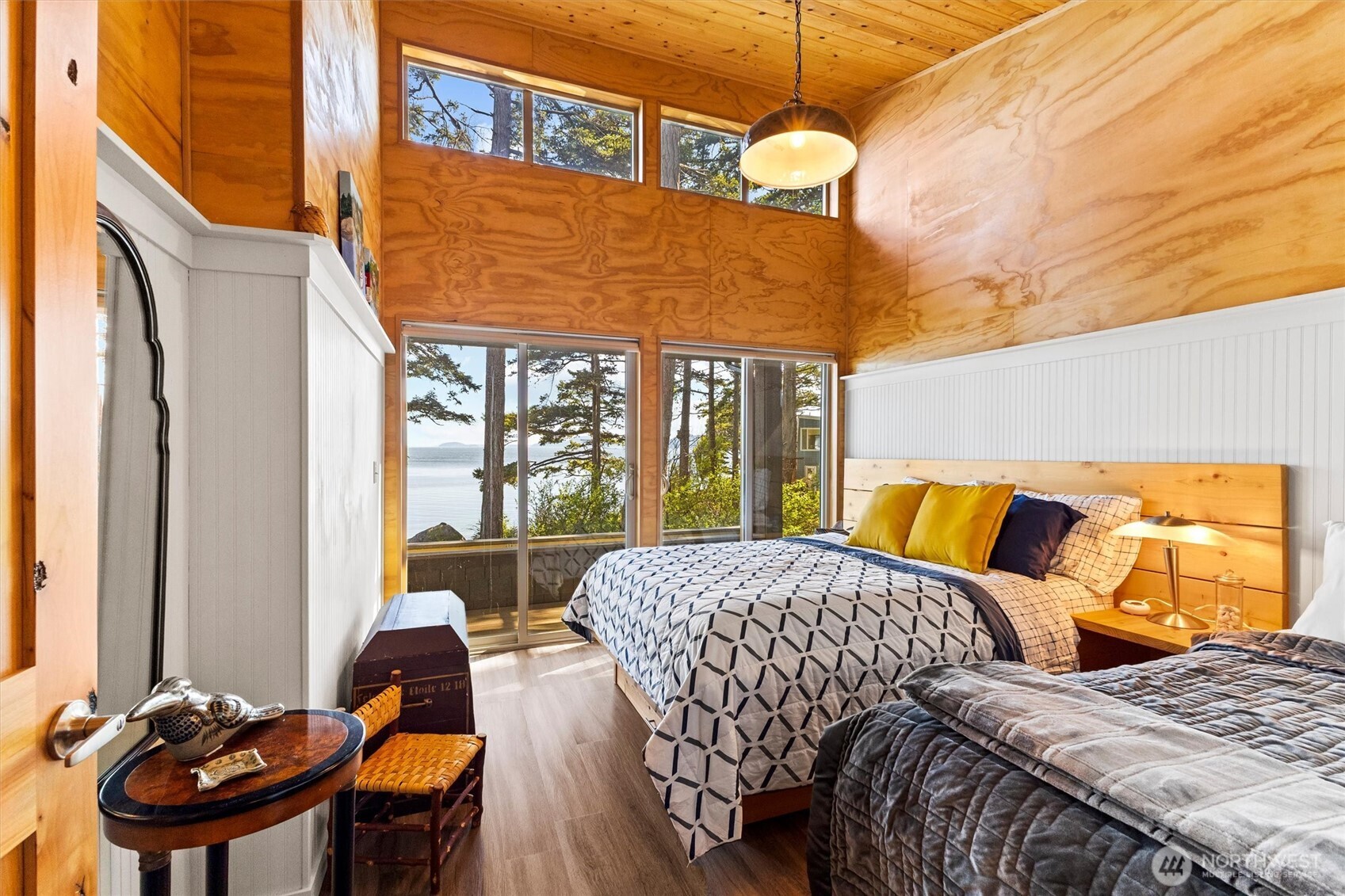 12 Eliza Island , Bellingham, WA 98226