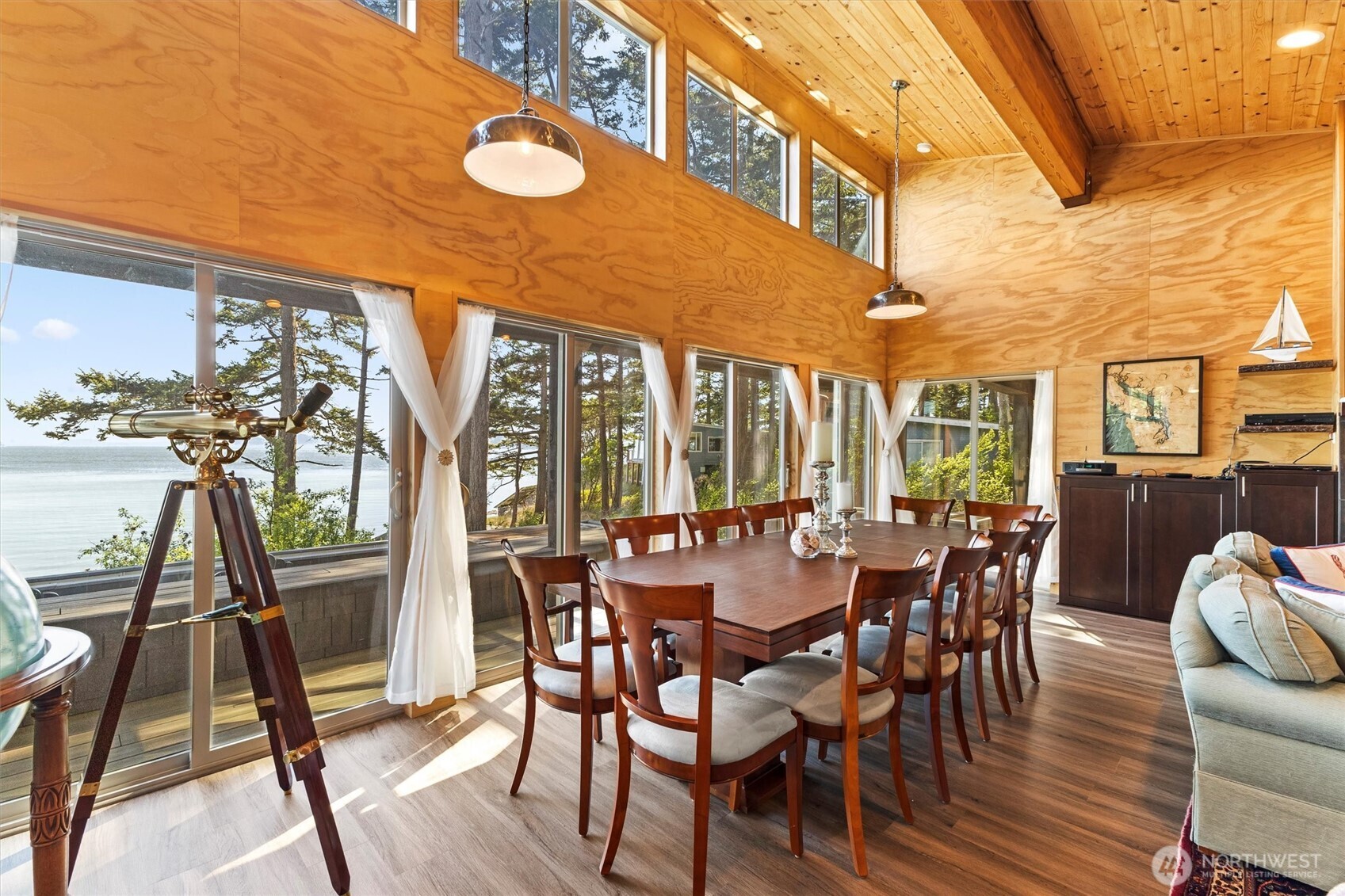12 Eliza Island , Bellingham, WA 98226