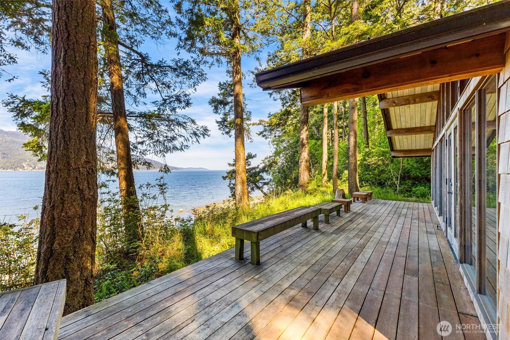 48 Eliza Island , Bellingham, WA 98226