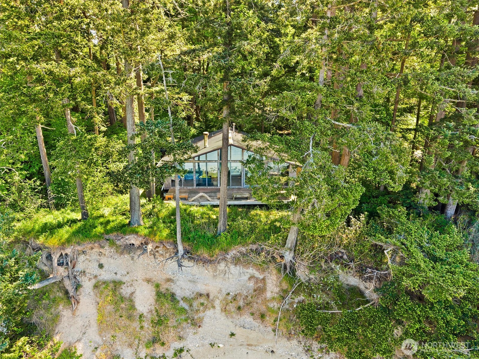 48 Eliza Island , Bellingham, WA 98226