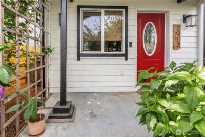 1912 Martin Luther King Jr Way , Tacoma, WA 98405
