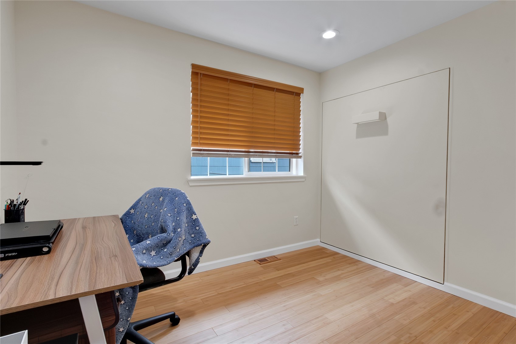 1912 Martin Luther King Jr Way , Tacoma, WA 98405