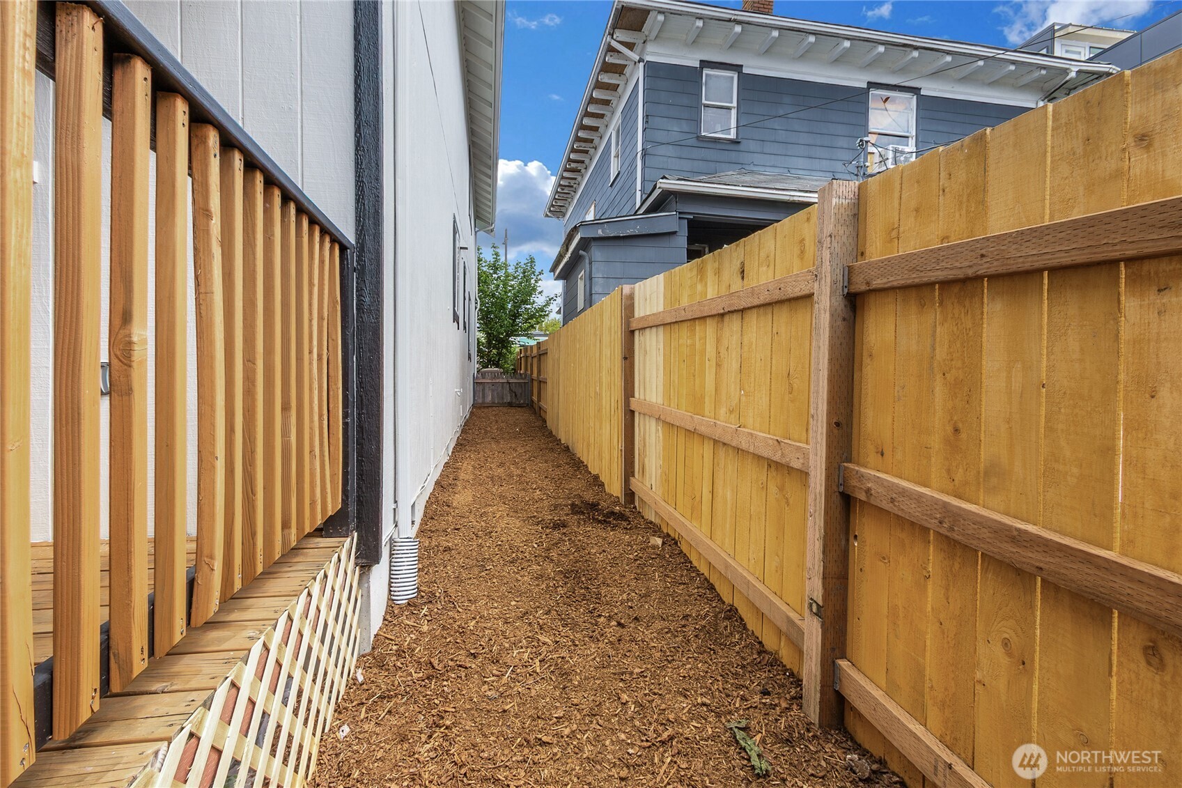 1912 Martin Luther King Jr Way , Tacoma, WA 98405