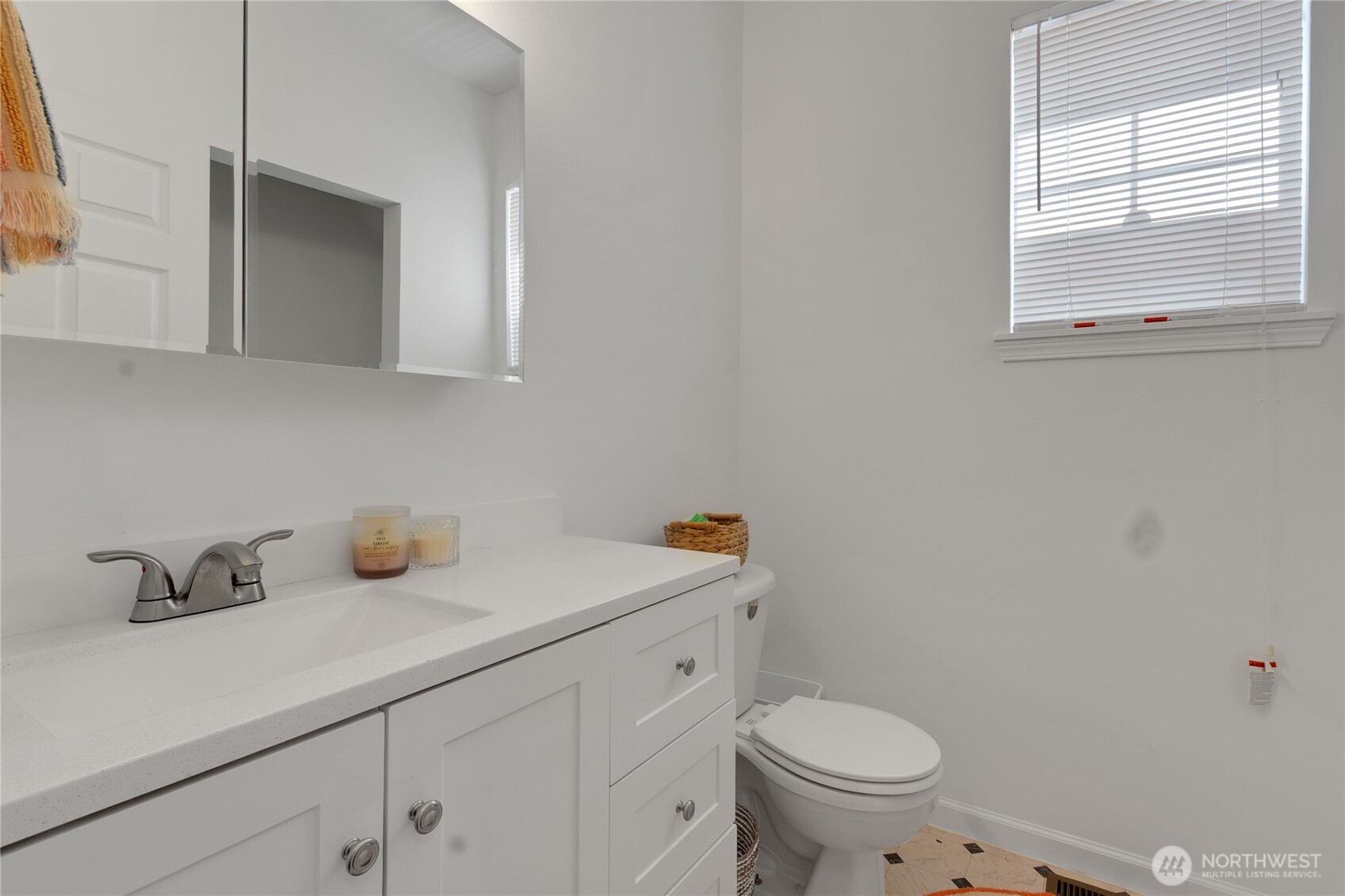 1912 Martin Luther King Jr Way , Tacoma, WA 98405