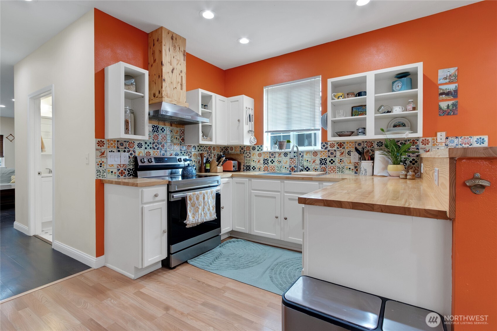 1912 Martin Luther King Jr Way , Tacoma, WA 98405