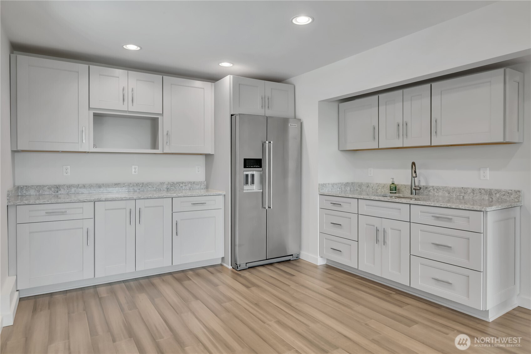 2653 NE Fern Glen Road , Poulsbo, WA 98370