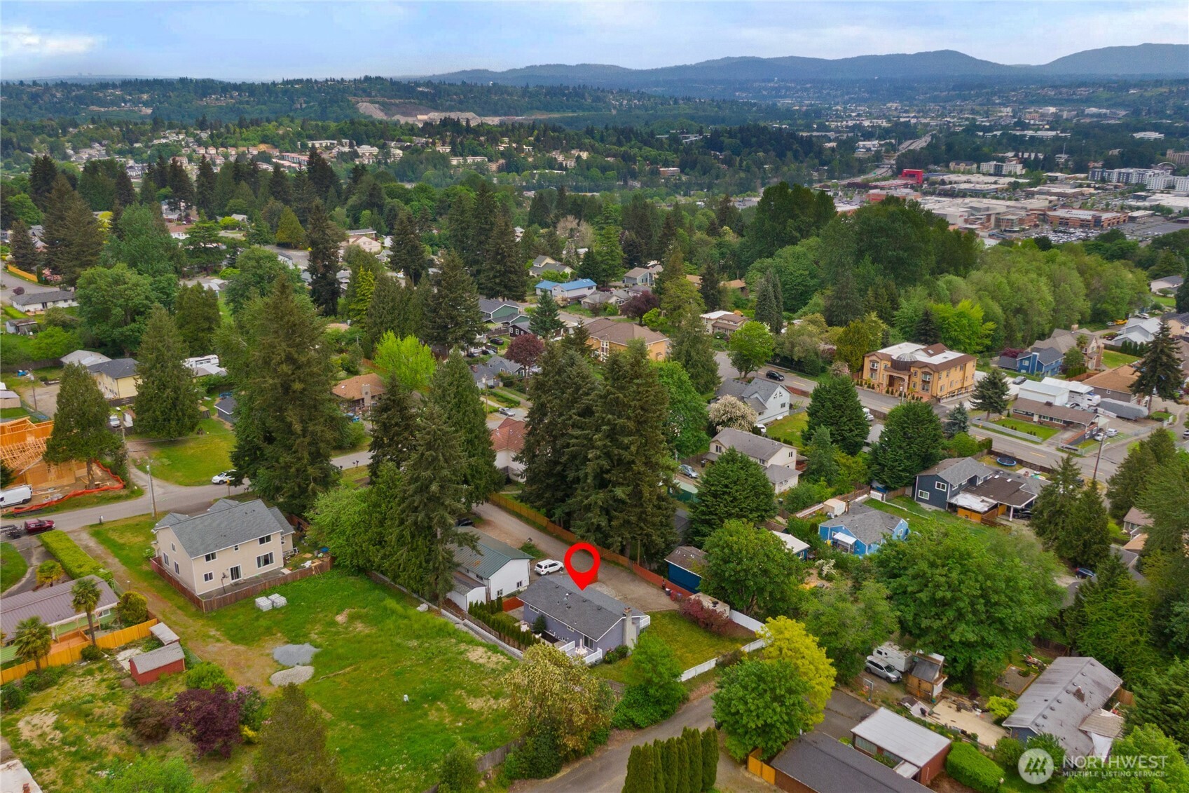 4829 S 166th St , SeaTac, WA 98188