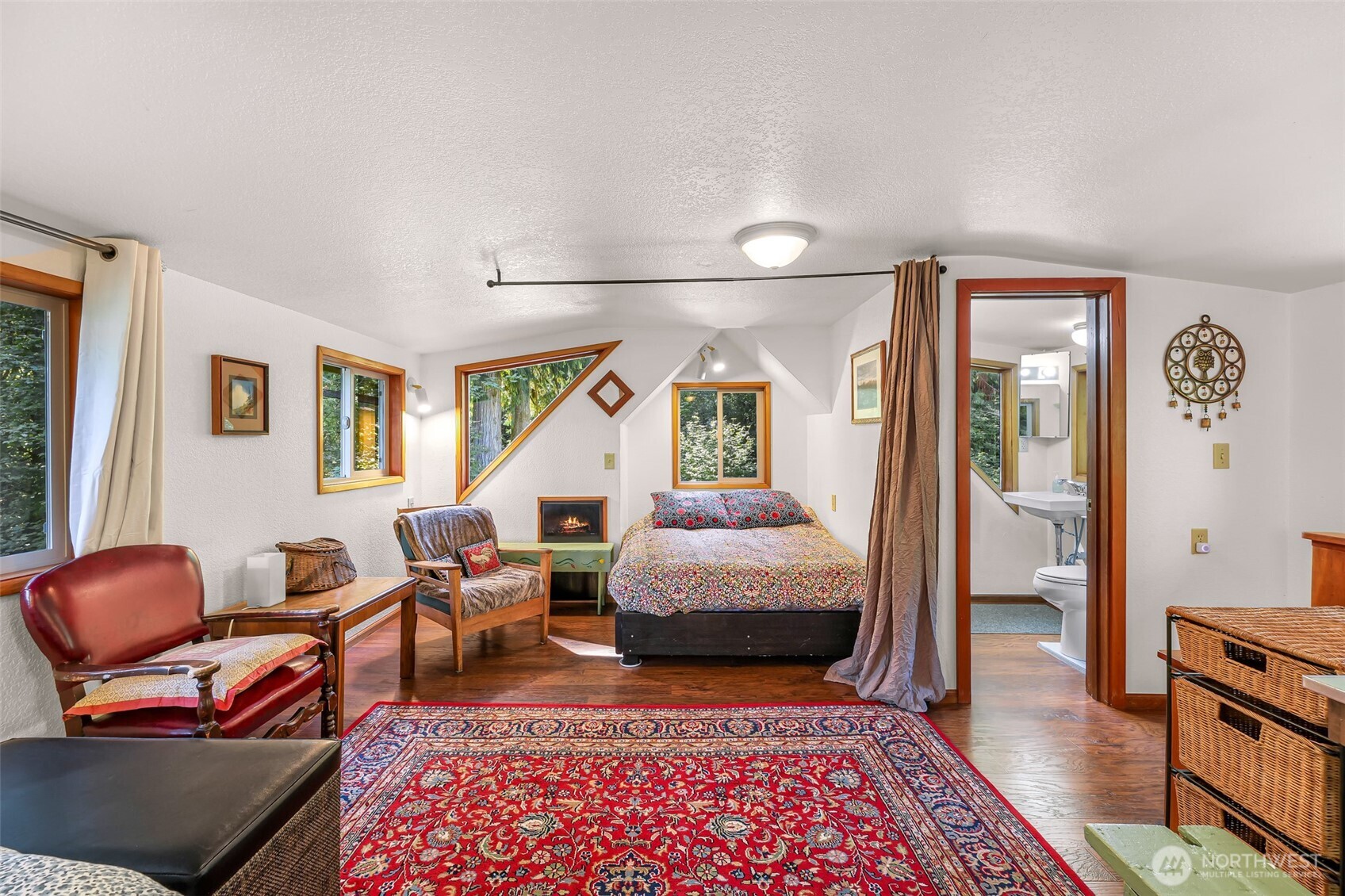9778 Mt Baker Highway , Deming, WA 98244