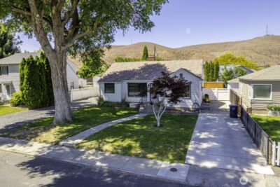 1017 SW C Street , Ephrata, WA 98823