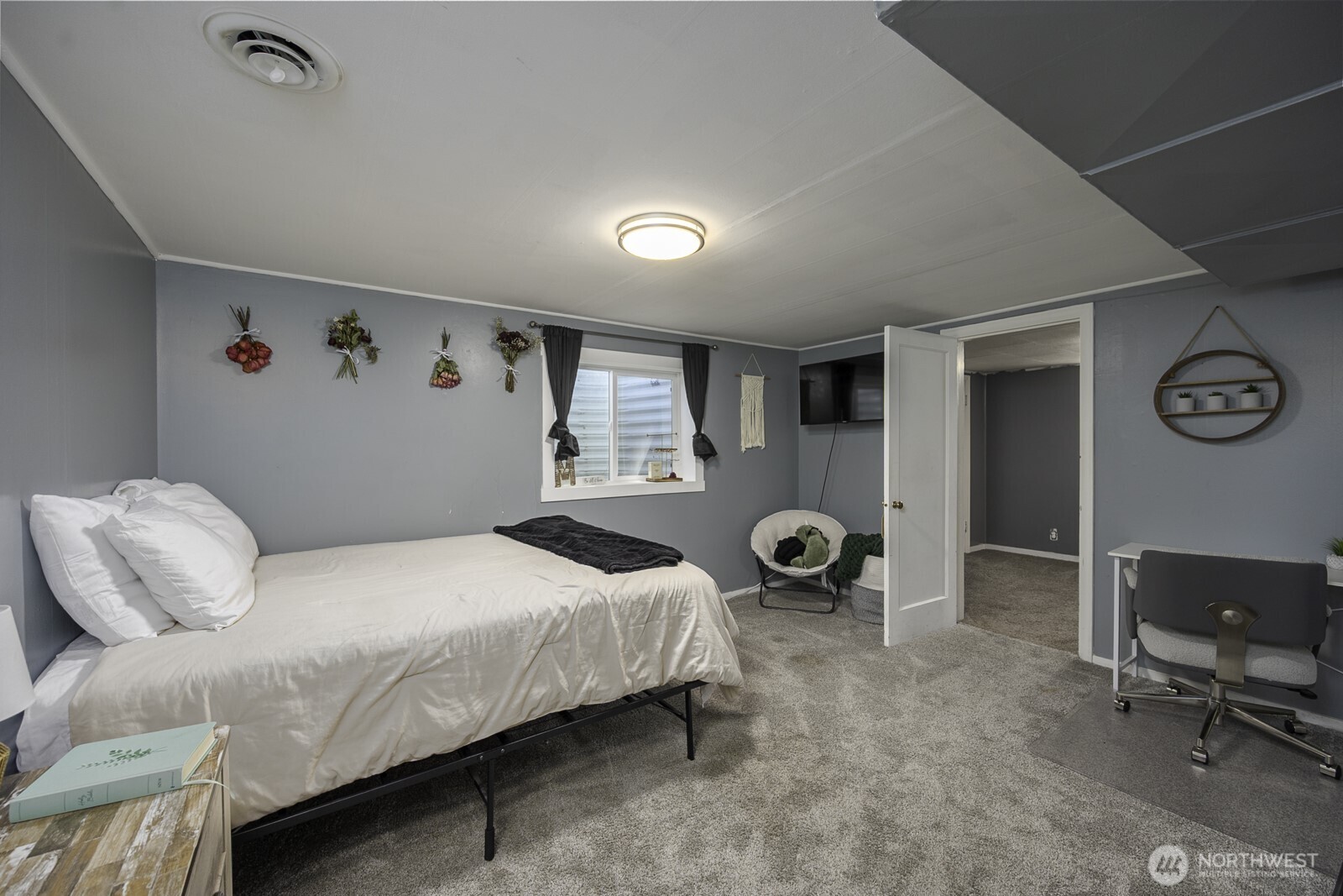 1017 SW C Street , Ephrata, WA 98823