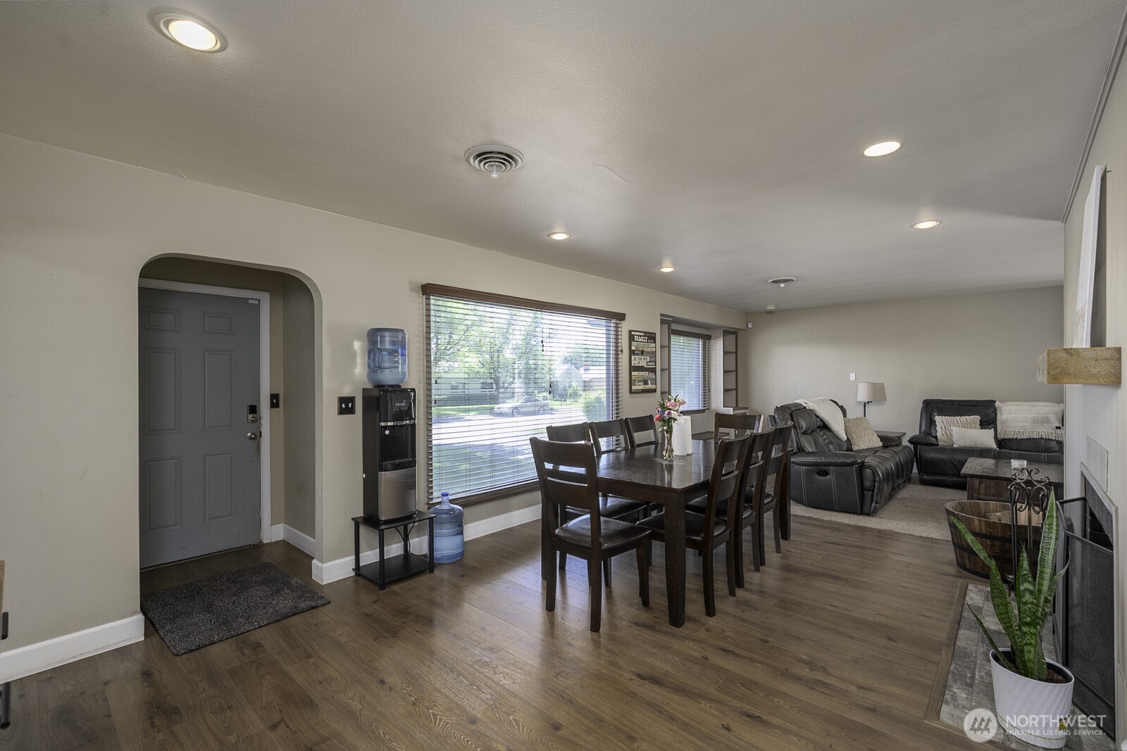1017 SW C Street , Ephrata, WA 98823