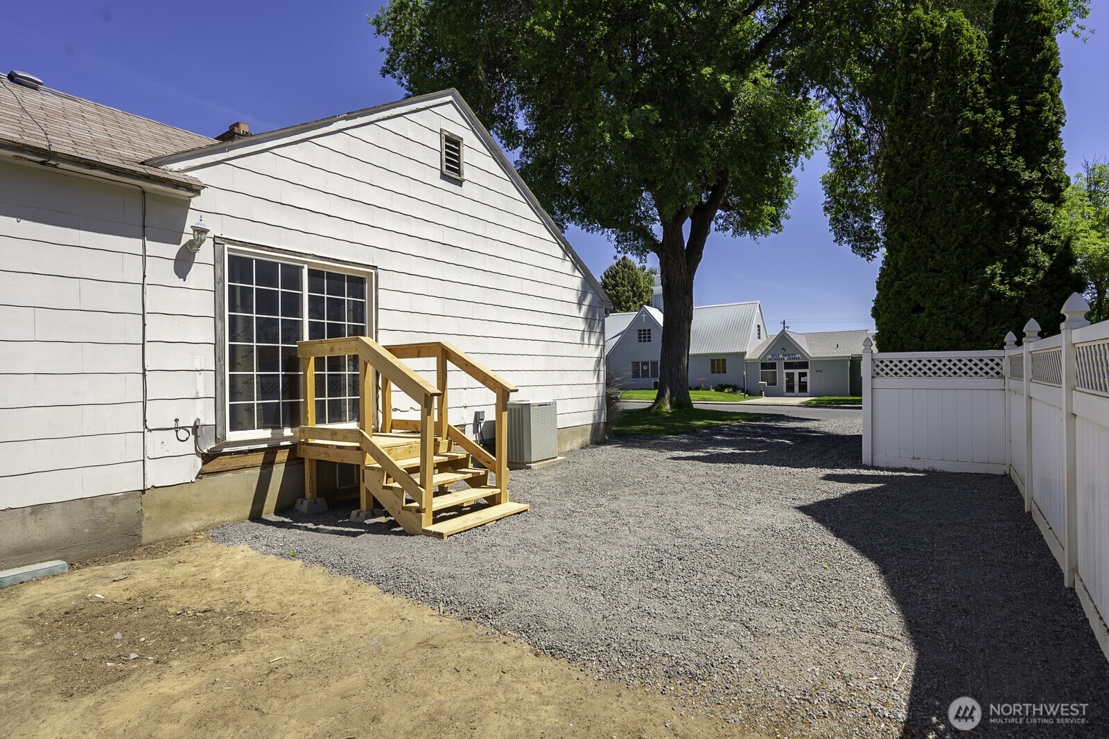 1017 SW C Street , Ephrata, WA 98823