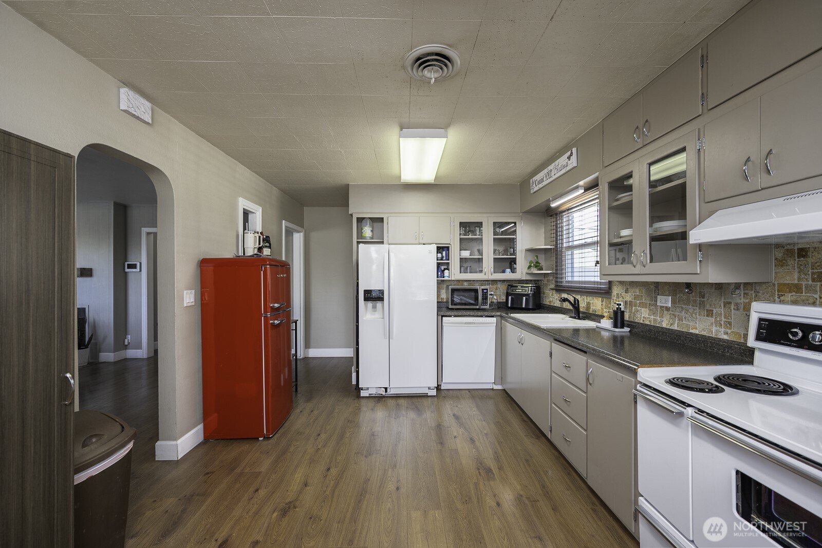 1017 SW C Street , Ephrata, WA 98823