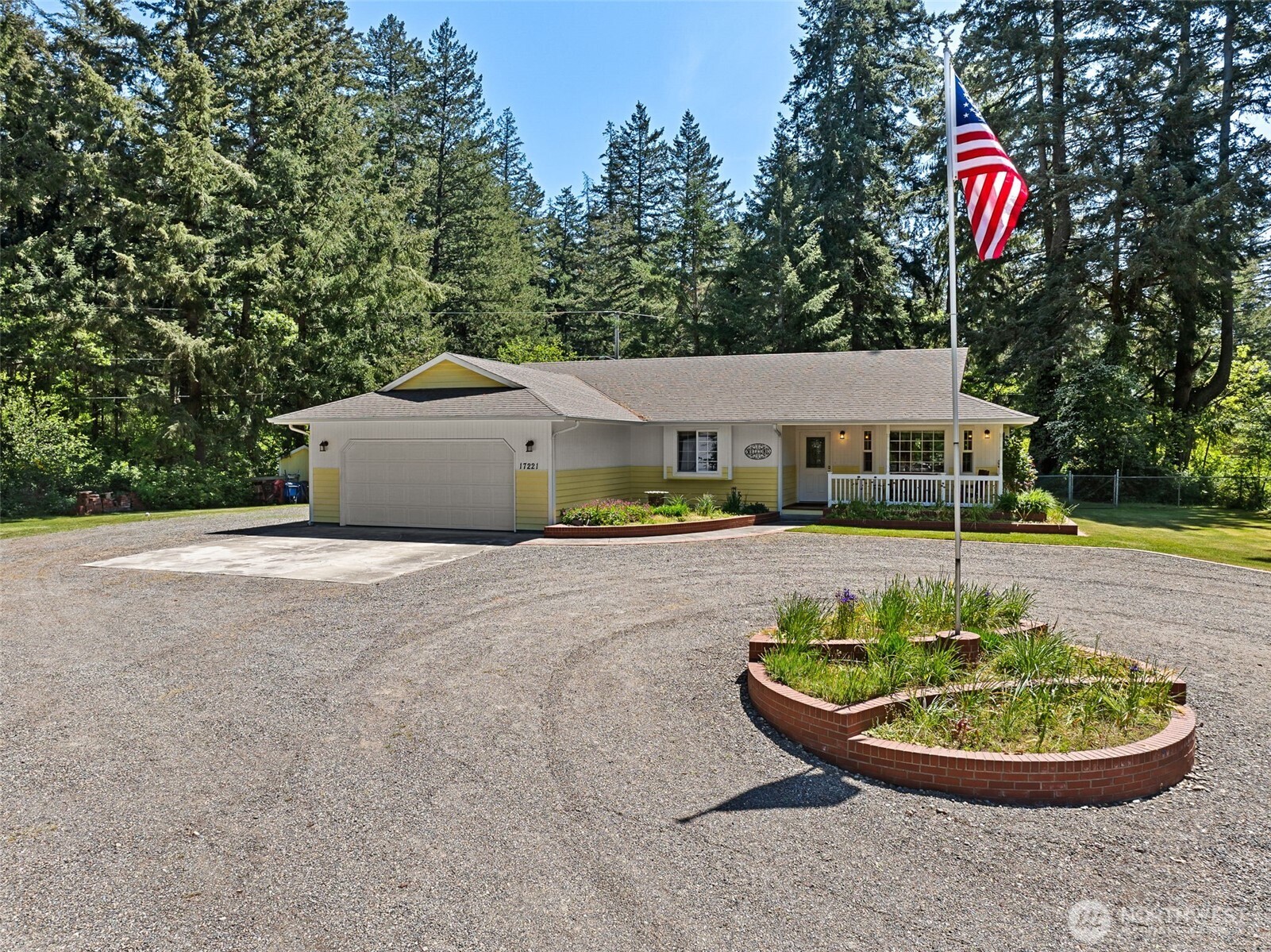 17221 31st Avenue Ct E, Tacoma, WA 98446-1394