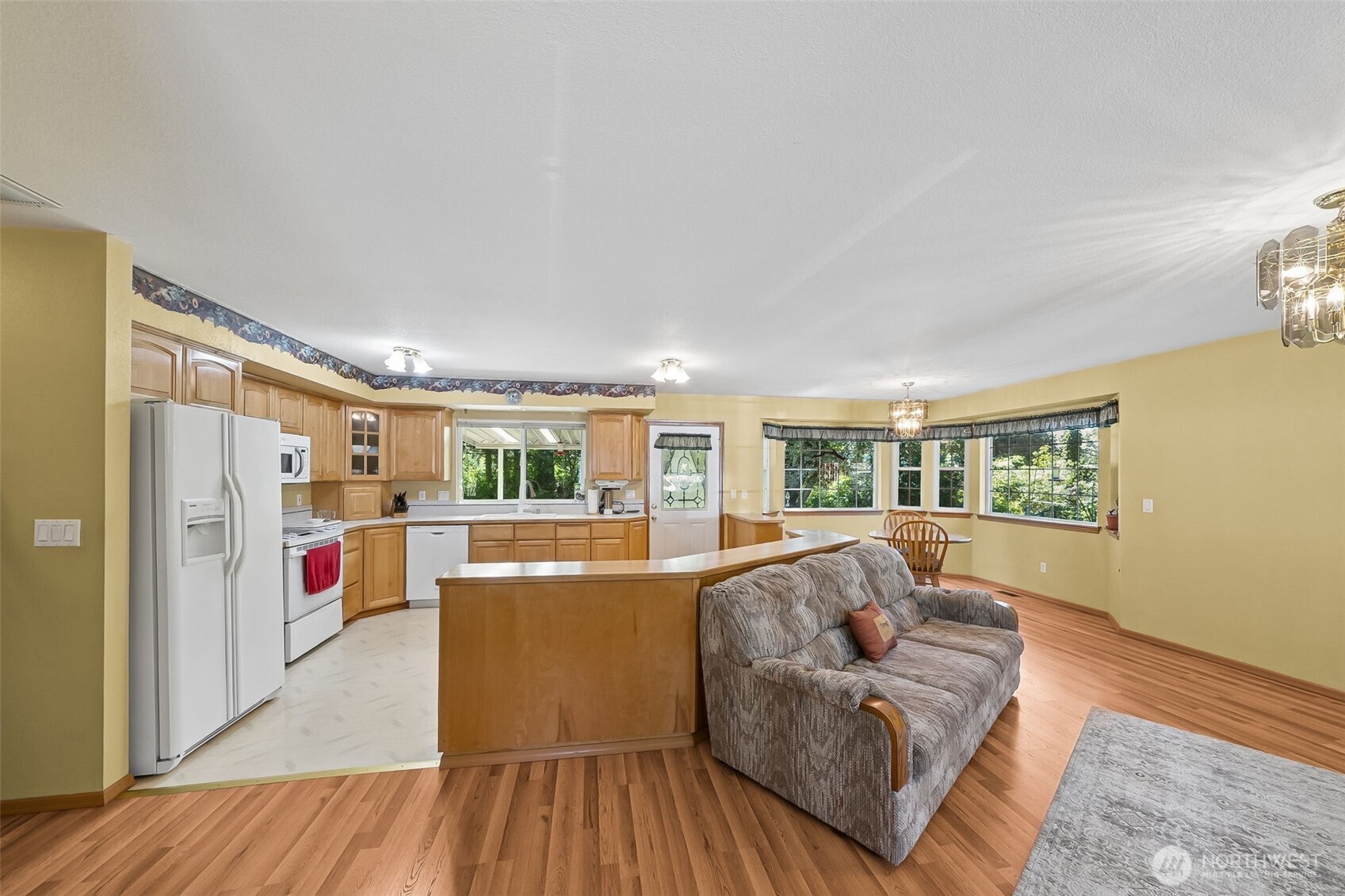 17221 31st Avenue Ct E, Tacoma, WA 98446-1394
