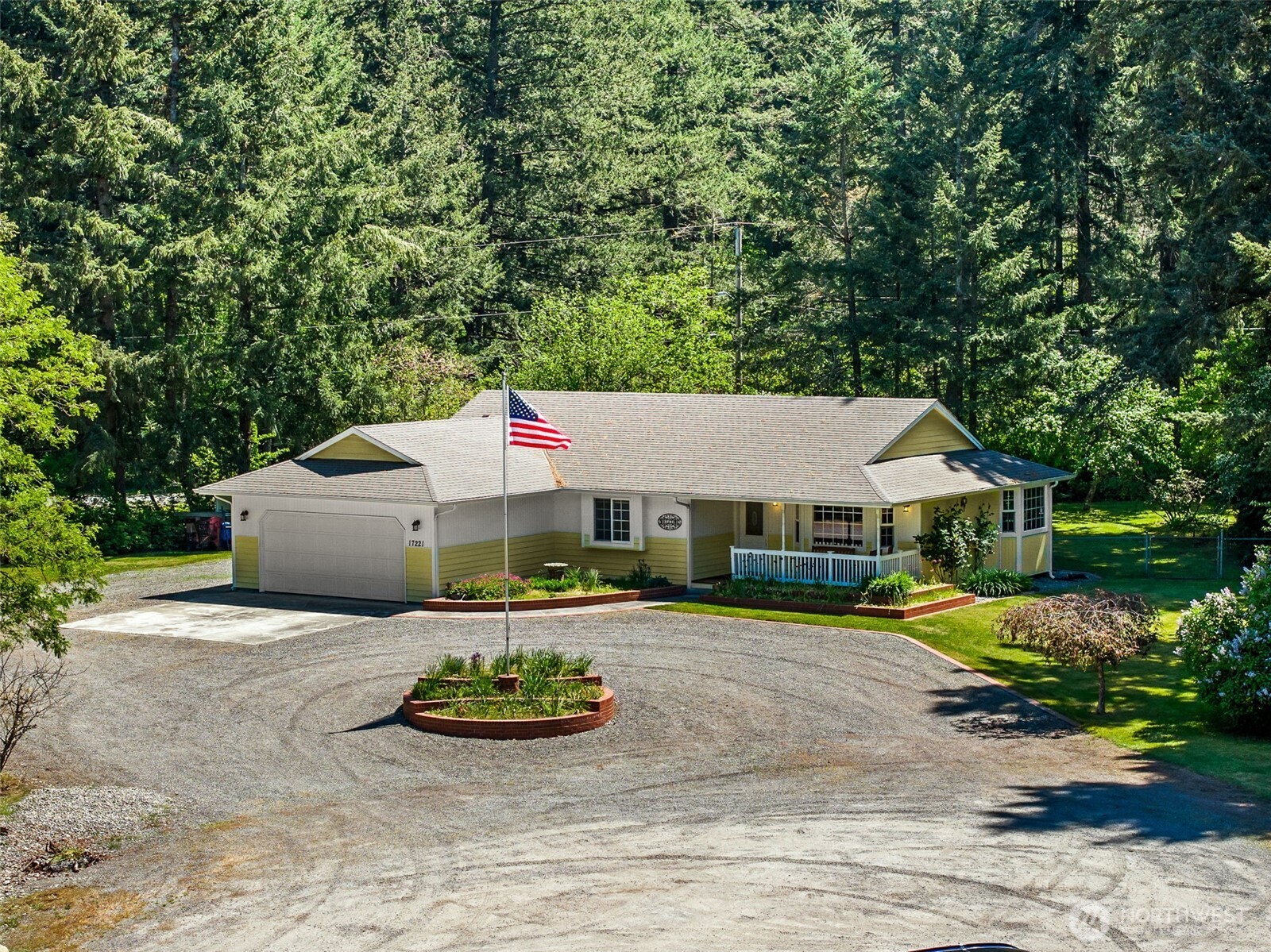 17221 31st Avenue Ct E, Tacoma, WA 98446-1394