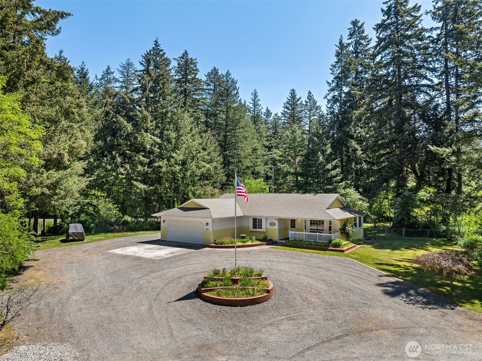 17221 31st Avenue Ct E, Tacoma, WA 98446-1394