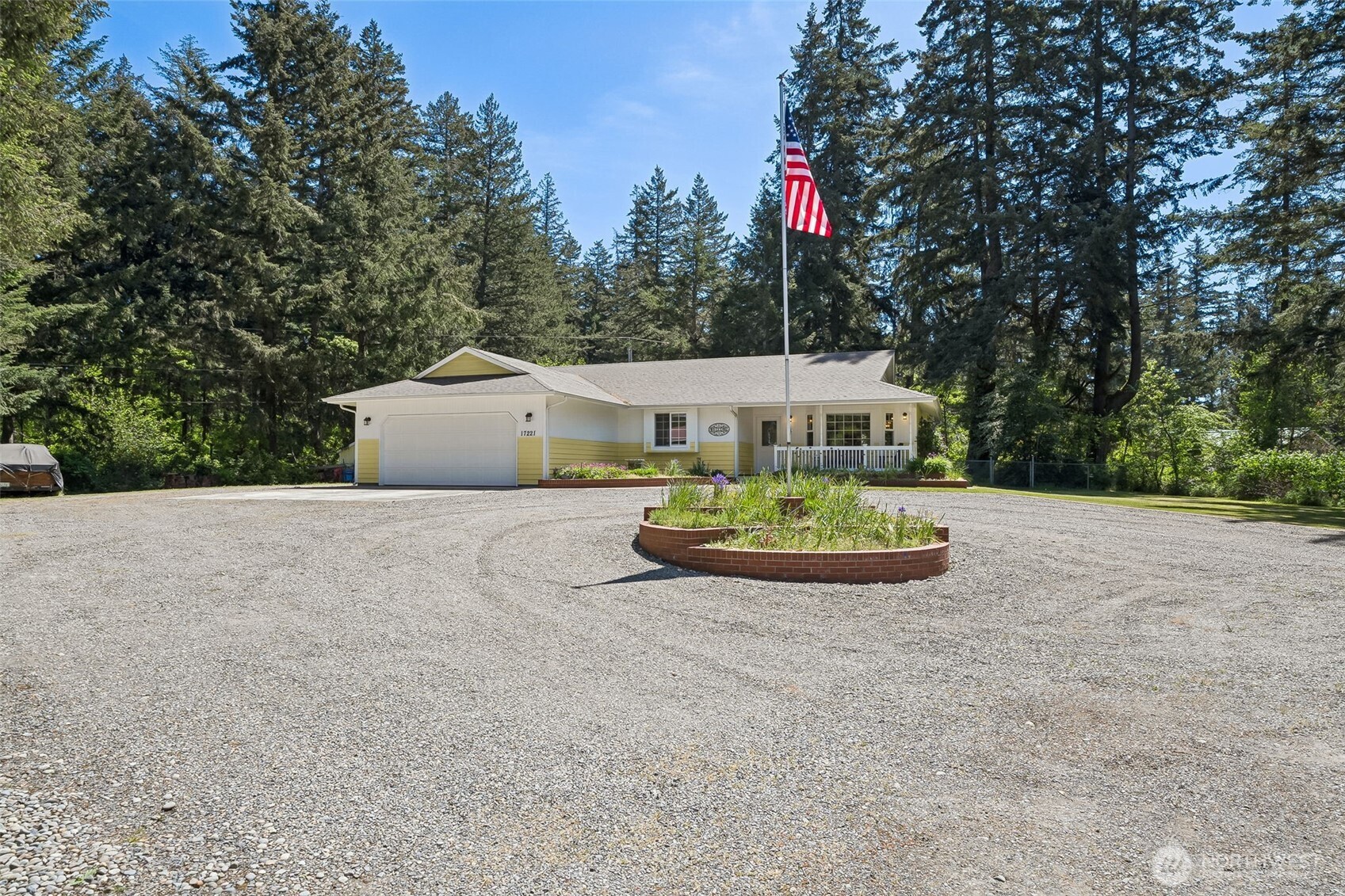 17221 31st Avenue Ct E, Tacoma, WA 98446-1394