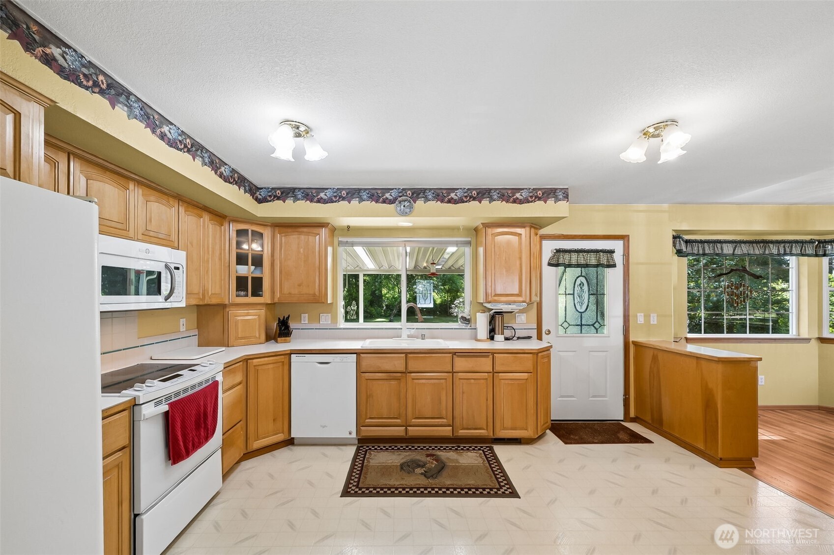17221 31st Avenue Ct E, Tacoma, WA 98446-1394