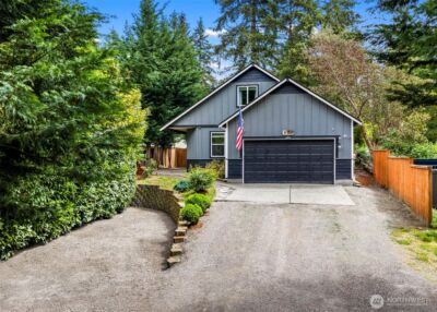 511 NE Barbara Boulevard , Belfair, WA 98528