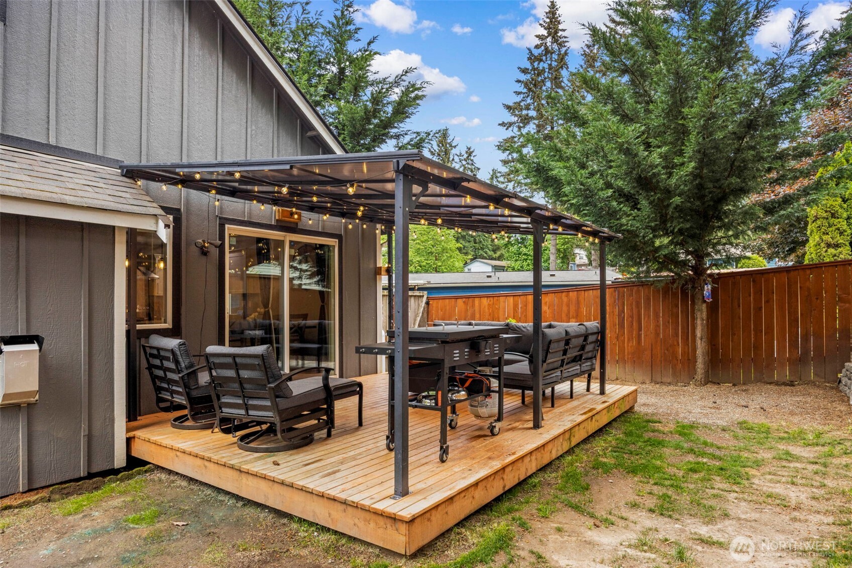 511 NE Barbara Boulevard , Belfair, WA 98528