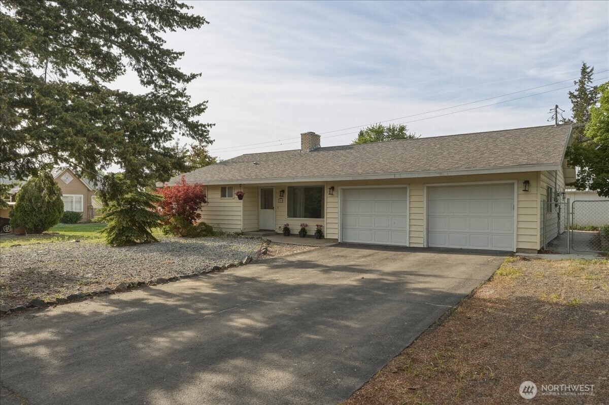 309 W Walnut Street , Waterville, WA 98858