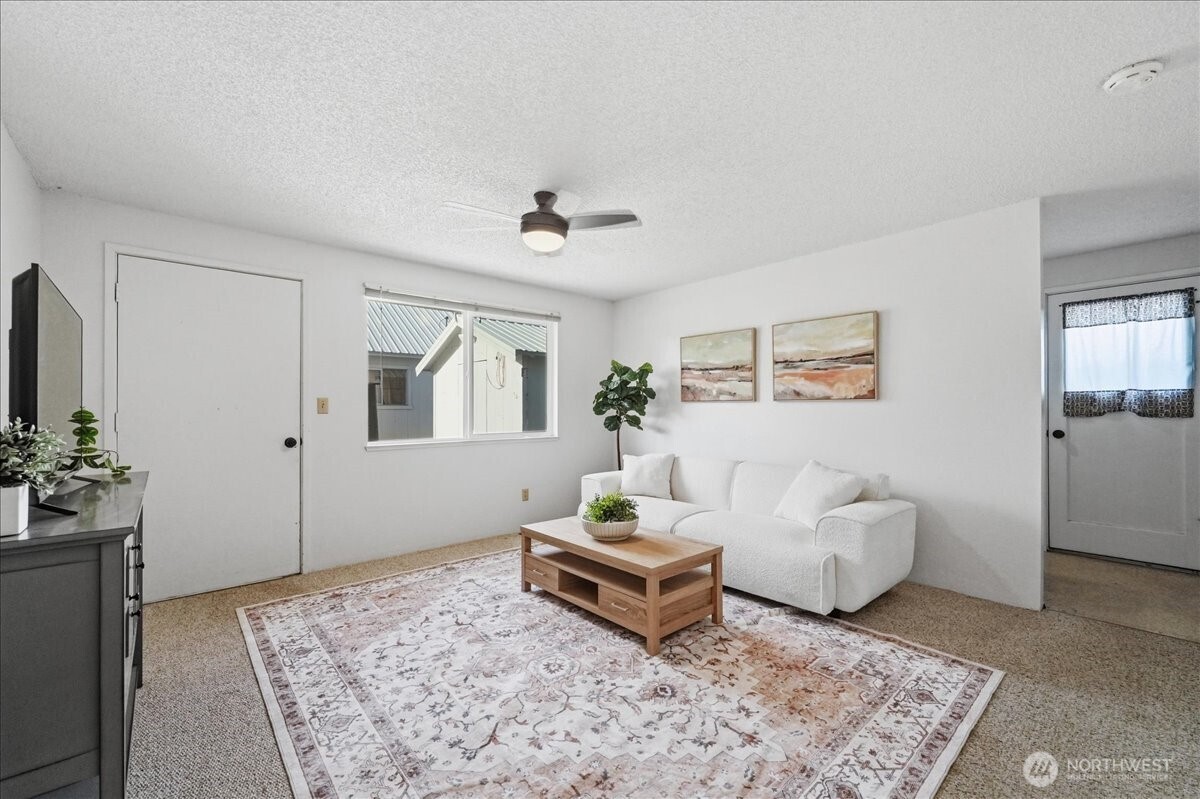 309 W Walnut Street , Waterville, WA 98858