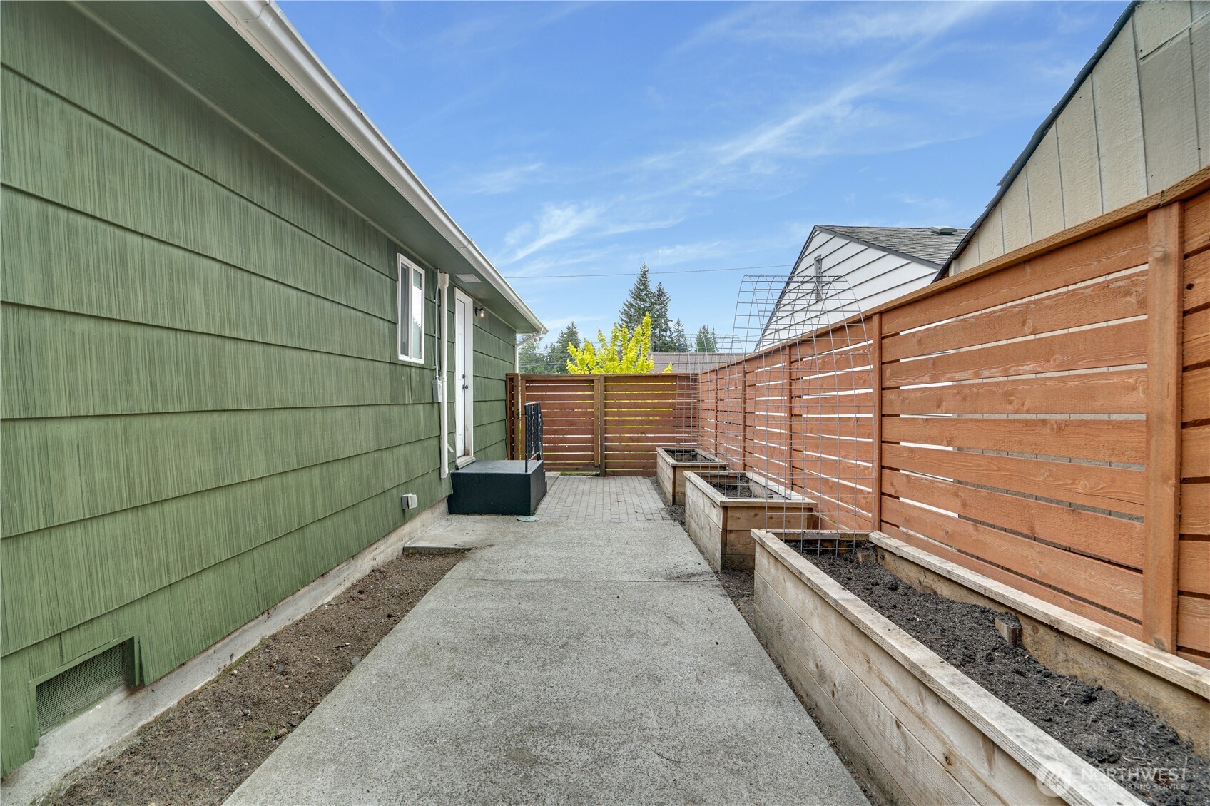 341 Del Monte Avenue , Fircrest, WA 98466