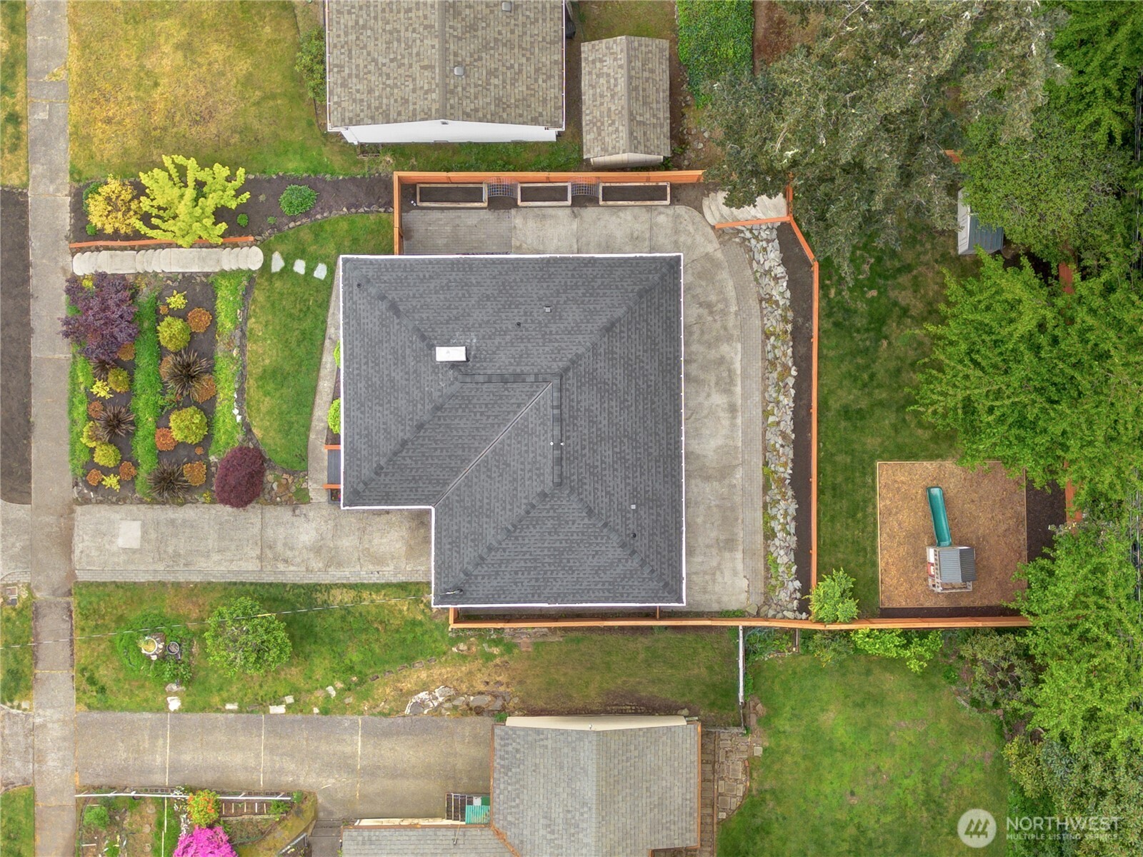 341 Del Monte Avenue , Fircrest, WA 98466