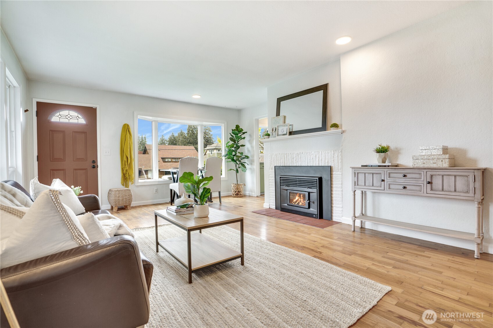 341 Del Monte Avenue , Fircrest, WA 98466