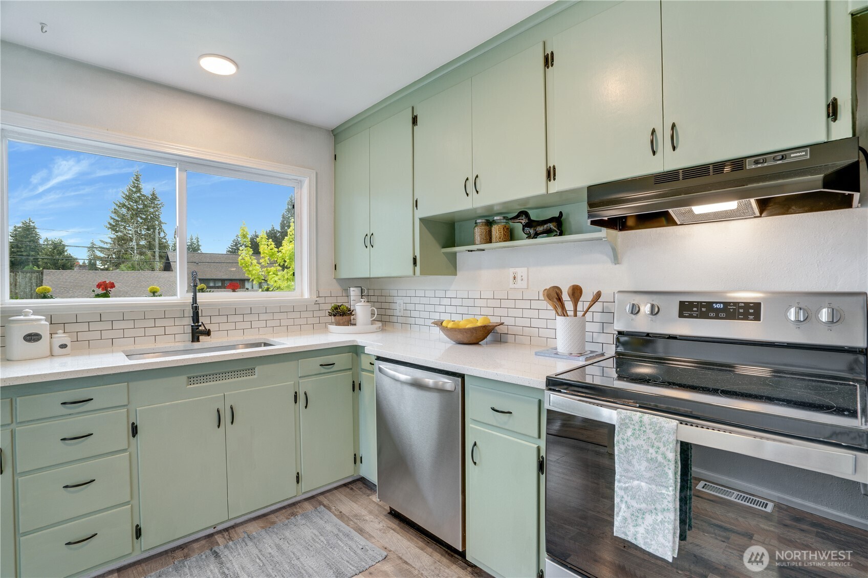 341 Del Monte Avenue , Fircrest, WA 98466